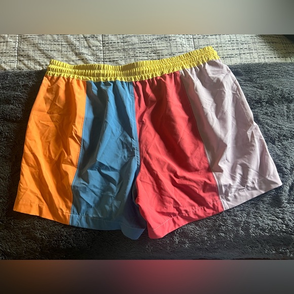 Humankind Colorblock Swim Shorts - Picture 2 of 4